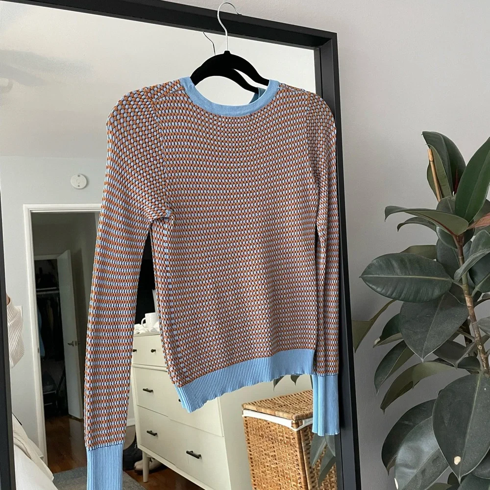 Women's Multicolor Sweater with Blue Accents - Picture 2 of 2